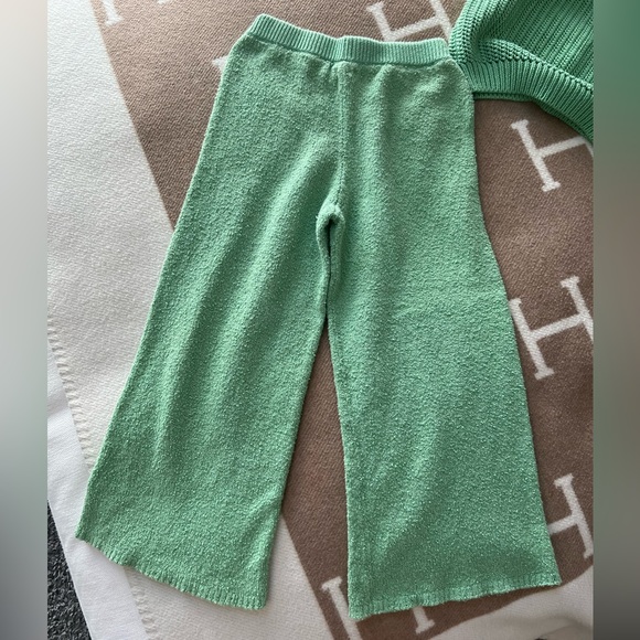 misha puff knitwear set for unisex - Picture 3 of 6